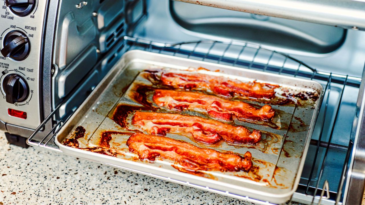 how long to cook bacon in a convection oven
