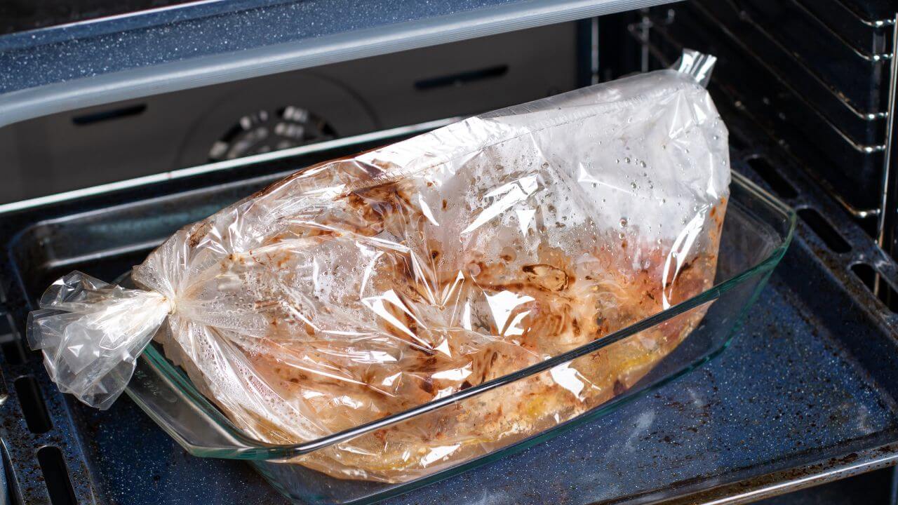 is-oven-bag-safe-for-cooking-food