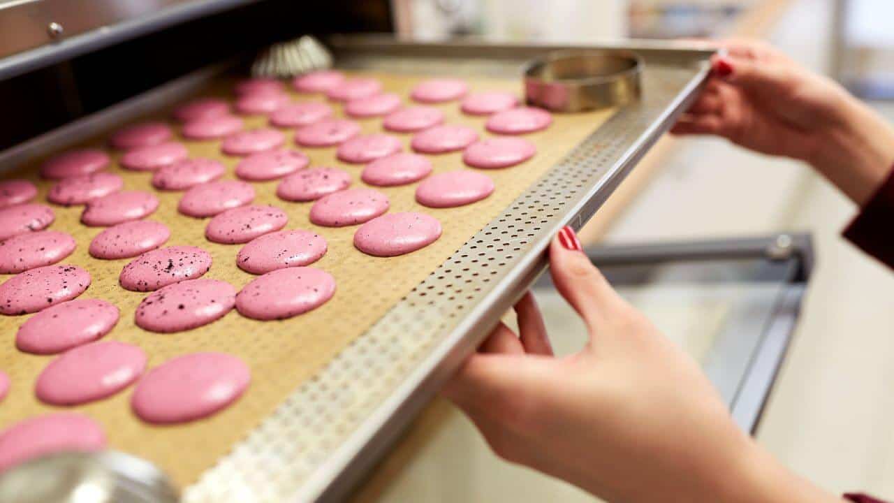 can-you-make-macarons-in-a-toaster-oven